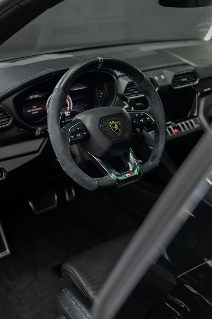 Volante Lamborghini Urus