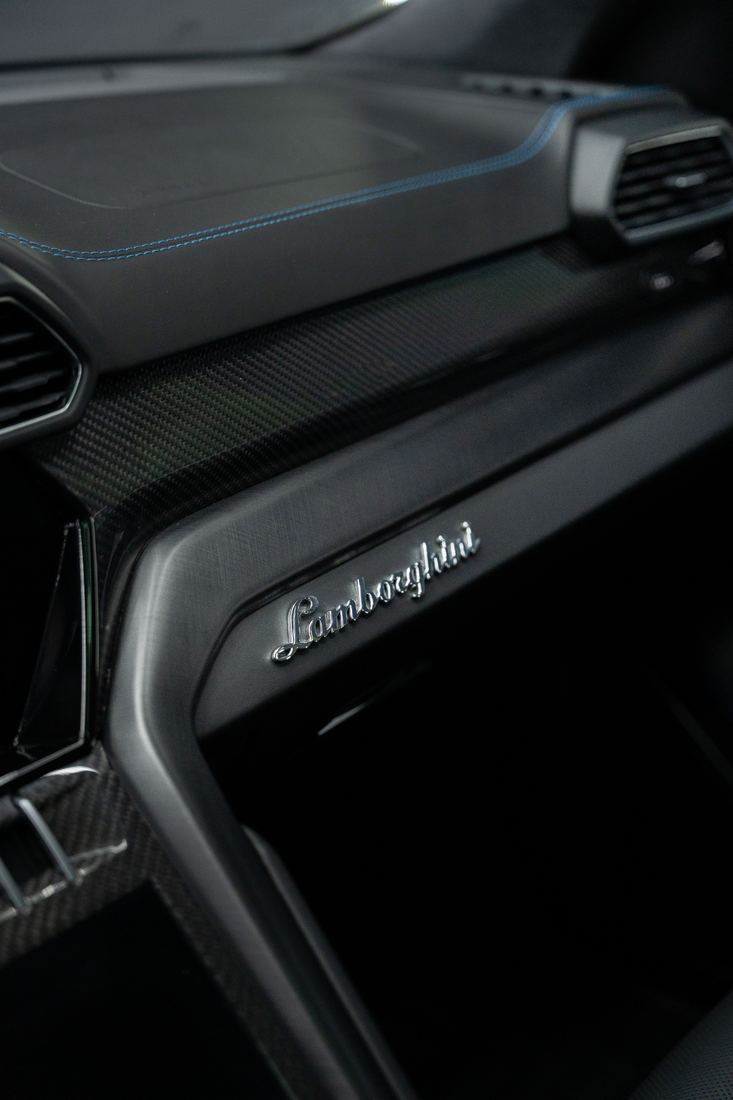 Plancia Lamborghini Urus